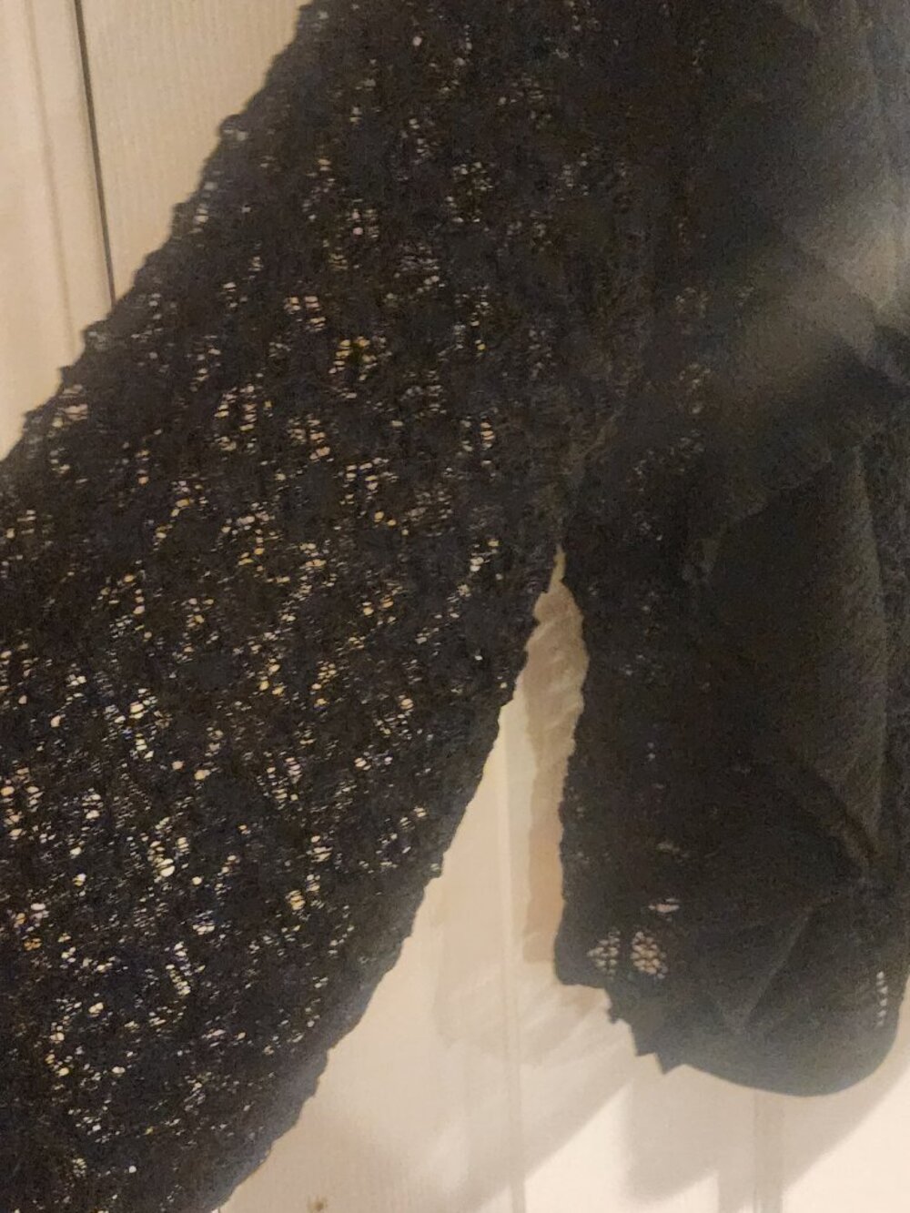 MANGO LACE RUFFLE TOP - Picture 10 of 13